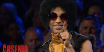 Prince visits Arsenio Hall Show