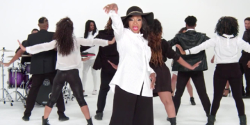 Gladys Knight Just a Little video