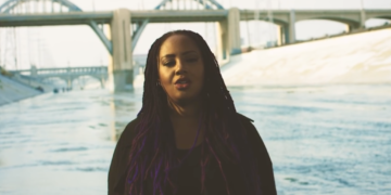 lalah hathaway mirror music video