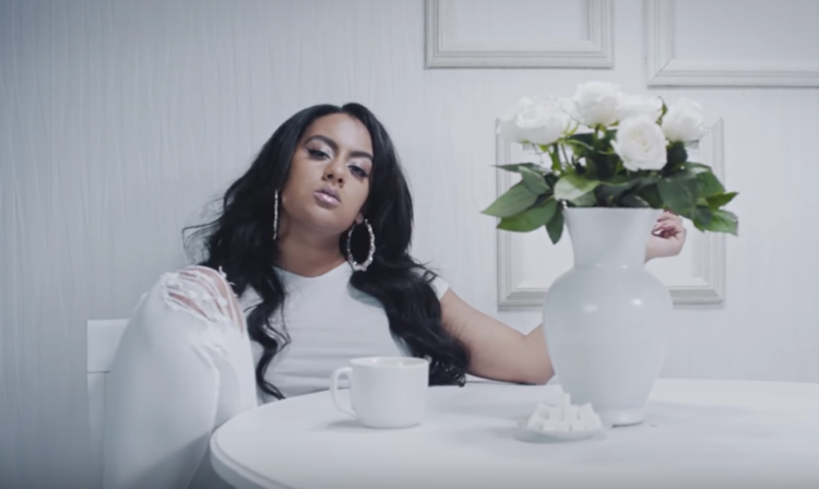 Bibi Bourelly feat. Earl St. Clair - Perfect (video)