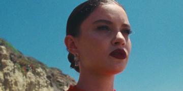 Screen capture of Sabrina Claudio's "Messages From Her" video