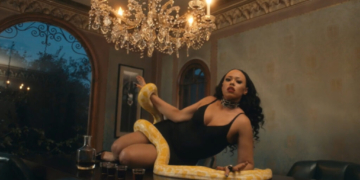 Elle Varner Pour Me video