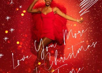 Kelly Rowland "Love You More At Christmas Time"