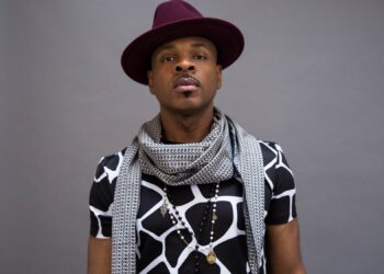 R&B singer Stokley of Mint Condition