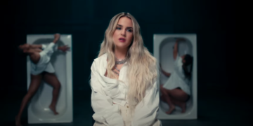 JoJo Small Things video