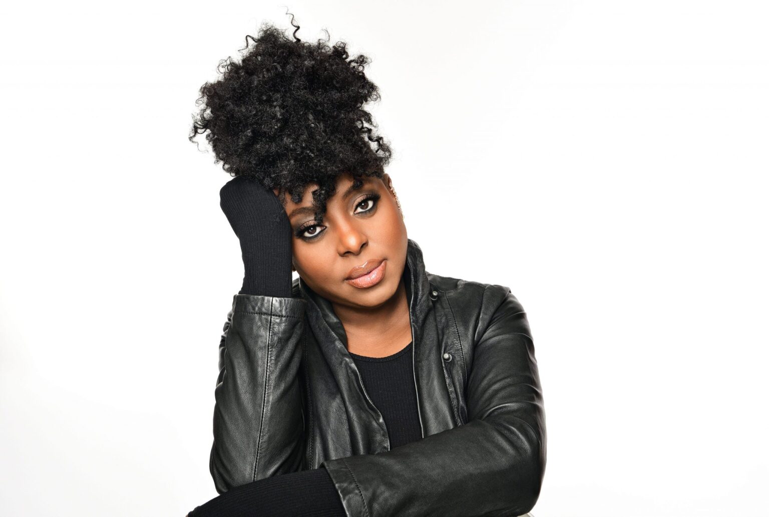 Ledisi Announces 'The Wild Card Tour' Dates Rated R&B