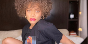 Andra Day Phone Dies