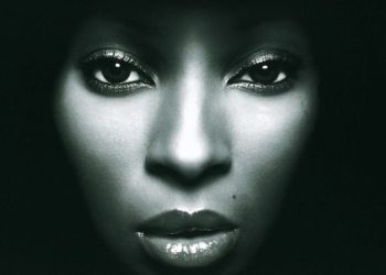 Mary J. Blige's No More Drama single cover