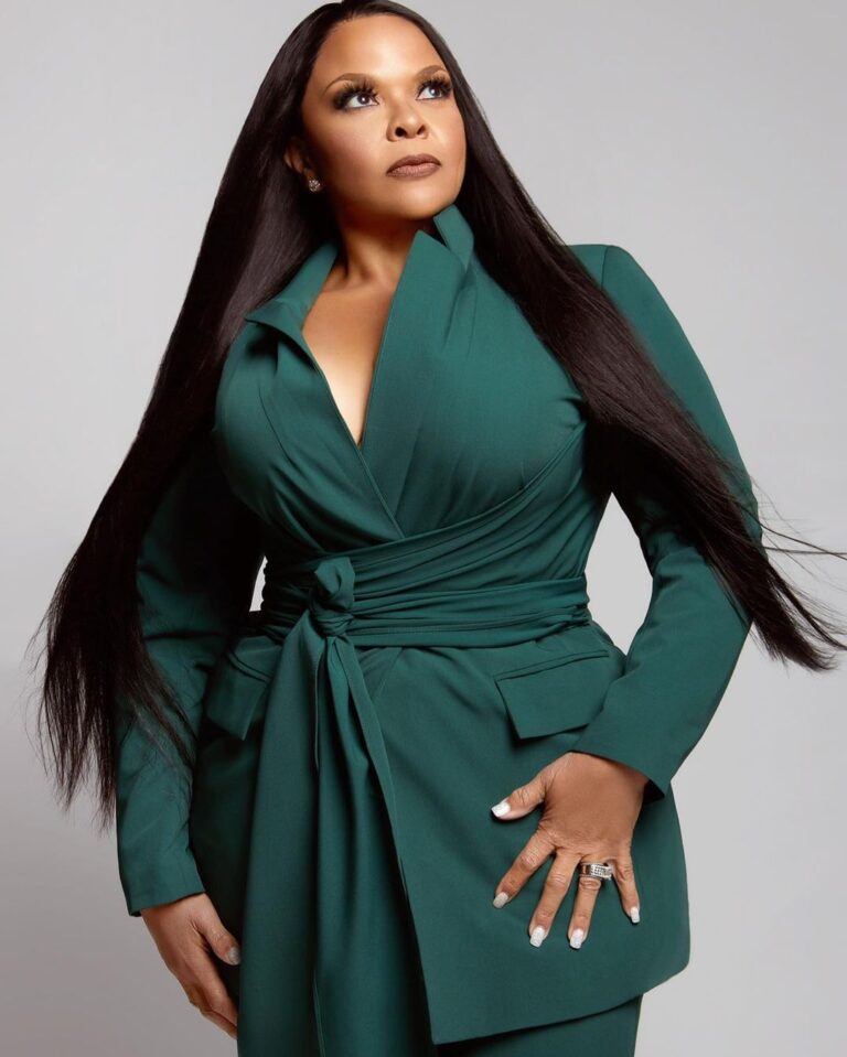 Tamela Mann Is an Interview Rated R&B