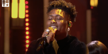 Lucky Daye 2021 Soul Train Awards