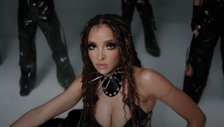 Tinashe X video