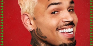 Chris Brown It's Giving Christmas