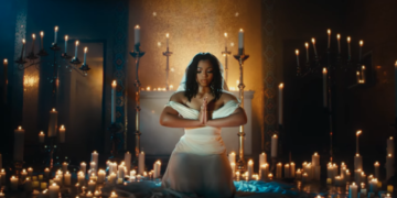Chlöe Bailey Pray It Away video