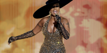 Mary J. Blige Good Morning Gorgeous at 2023 Grammy Awards