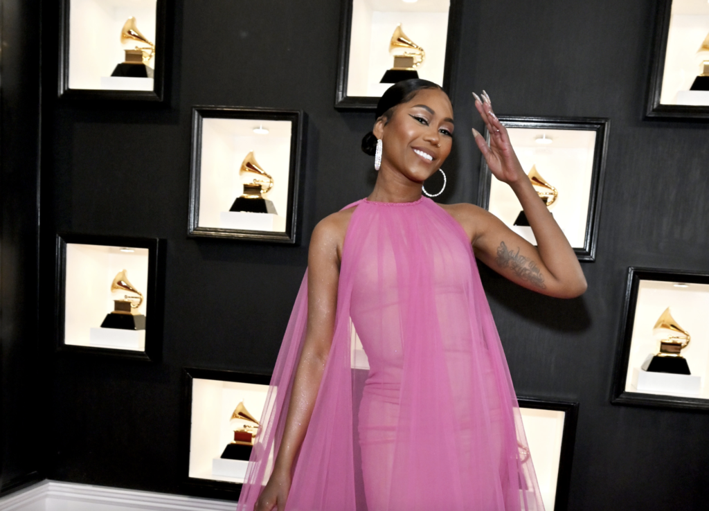 Muni Long's "Hrs & Hrs" wins Best R&B performance at 2023 Grammy Awards.