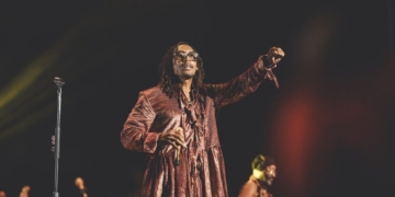 Raphael Saadiq of tony toni toné