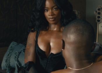Ari Lennox Get Close single cover