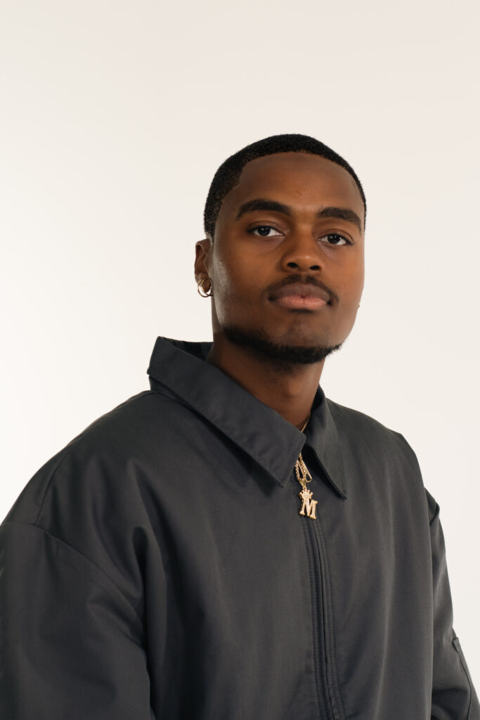 R&B Singer Michael J Woodard Shares Debut EP 'MJW1'