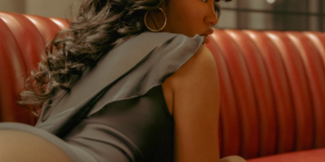 Amber Mark Comin Around Again single cover