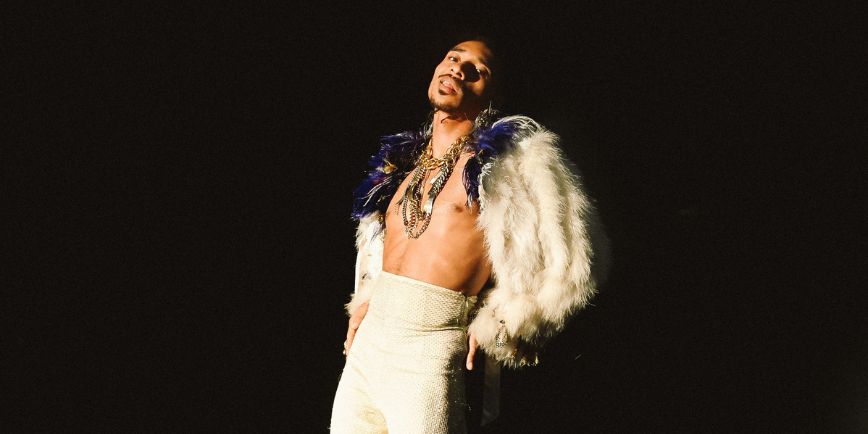 Durand Bernarr Taps Free Nationals for New Song ‘Fist Bump’