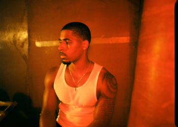 A photo of R&B singer Khamari