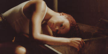 Ravyn Lenae's "Bird's Eye" album cover.