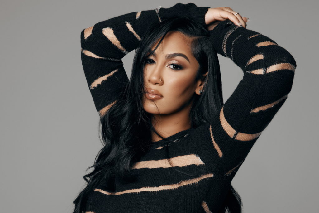 An image of R&B singer Queen Naija