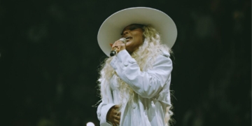 Mary J. Blige on her For My Fans Tour.