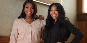 A photo of Sy'Rai Smith and Brandy