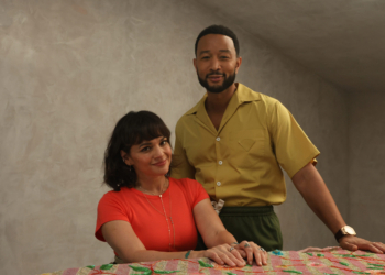A photo of Norah Jones and John Legend.