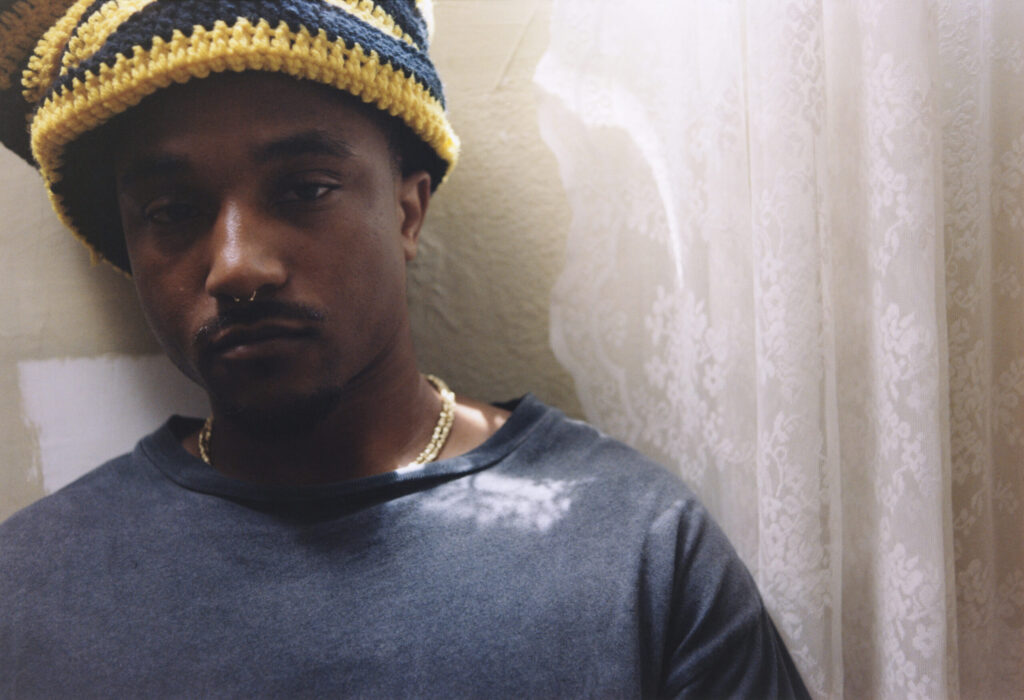 A photo of alternative R&B singer Jordan Ward