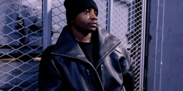R&B singer Myles Lloyd