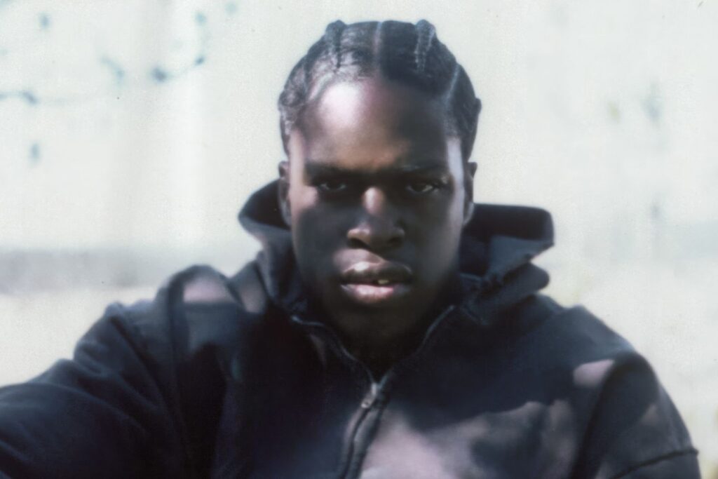 A photo of Daniel Caesar