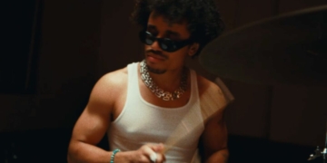 Leven Kali in his "Breathe" music video.