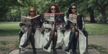 FLO in their "Don't Break Her Heart" music video.