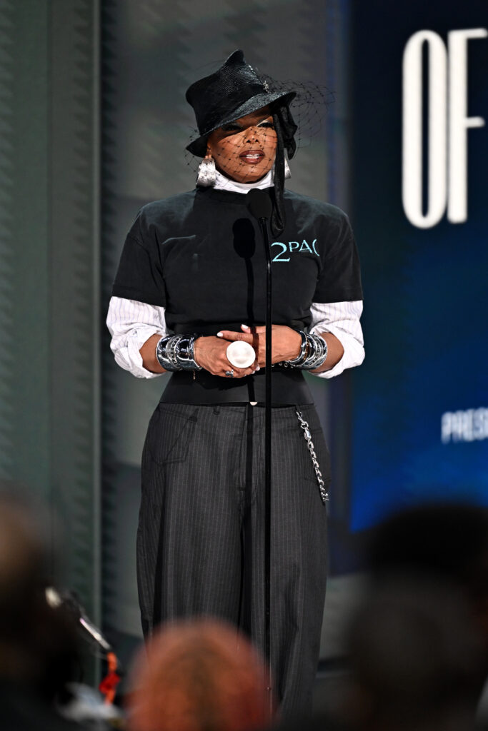 Janet Jackson presents Teyana Taylor with Icon of the Year Award at the 2026 BET Awards. 