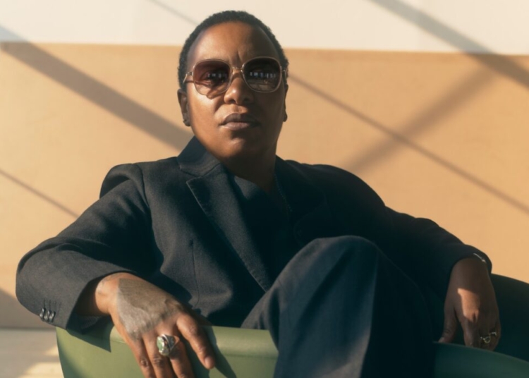 A photo of Meshell Ndegeocello by Charlie Gross